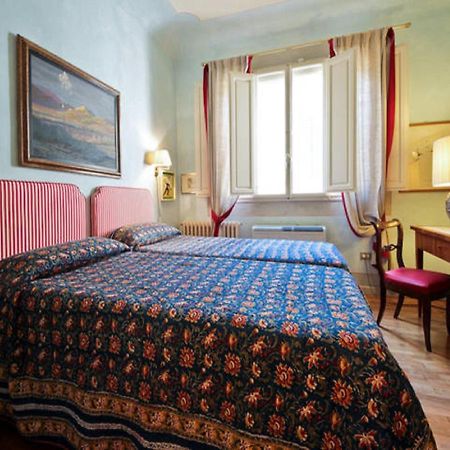 Apartamento Casa Tornabuoni Florencia Habitación foto
